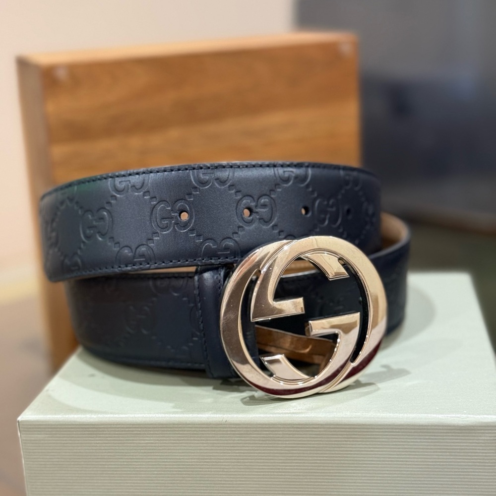 Gucci Blue Leather Belt with Silver Buckle